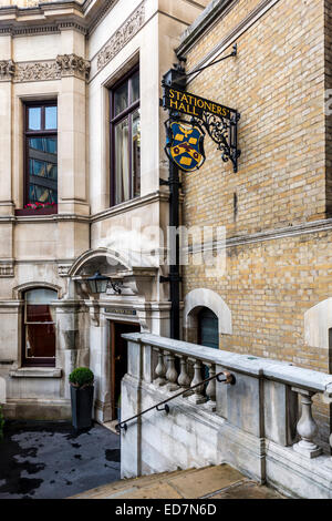 The Stationers' Hall is the home of the livery company The Worshipful Company of Stationers and Newspaper Makers Stock Photo