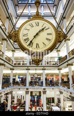 Chicago Illinois,Loop Retail Historic District,downtown,North State Street,Marshall Field & Company building,Macy's,interior inside,shopping shopper s Stock Photo