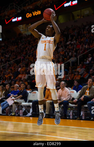 December 31, 2014: Josh Richardson #1 of the Tennessee Volunteers ...