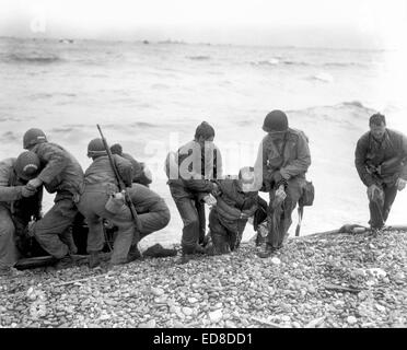 D-DAY - ALLIED FORCES DURING THE INVASION OF NORMANDY 6 JUNE 1944 ...