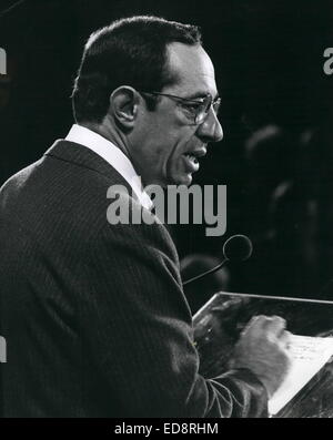 File. 1st Jan, 2015. Former New York Gov. MARIO CUOMO (June 15, 1932 - January 1, 2015) died today at 82. Mario Cuomo had been hospitalized recently to treat a heart condition. He passed away at home, shortly before 5 p.m. ET. The Democrat was governor for three terms, from 1983 to 1995. He was married to his wife, Matilda, for more than six decades. They had five children, including current New York Gov. Andrew Cuomo, who was sworn in for his second term today. Pictured - Oct. 10, 1982 - The Plaza Hotel, New York City: The republican candidate for coverage of new York, Mr. Lewis Lehrman, Stock Photo
