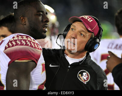 Pasadena, CA. 1st Jan, 2015. Pasadena, CA. 01st Jan, 2015. Florida State head coach Jimbo Fisher talks to Freddie Stevenson #23 during the 101st Rose Bowl College football game between the Florida State Seminols and the Oregon Ducks at the Rose Bowl Stadium in Pasadena, California John Green/CSM/Alamy Live News Stock Photo