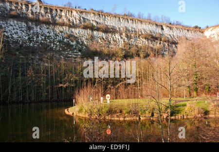 The beautiful lake and cliffs around Bluewater in North Kent Stock ...