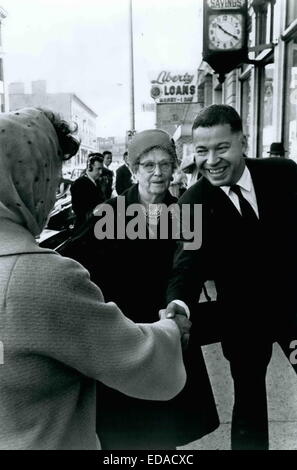 File. 3rd Jan, 2015. Edward W. Brooke (October 26, 1919 Ð January 3, 2015) the Massachusetts Republican who was the first African-American to be elected to the US Senate since Reconstruction, died Saturday morning in his Coral Gables, Fla., home. He was 95, and his health had declined in the past couple of months. Brooke served in the Senate from 1967 to 1979. Elected attorney general in 1962 and reelected two years later, he was the first African-American to hold that office in any state. He died from natural causes, said his former legislative aid. Pictured - Edward Brooke campaigns in Stock Photo