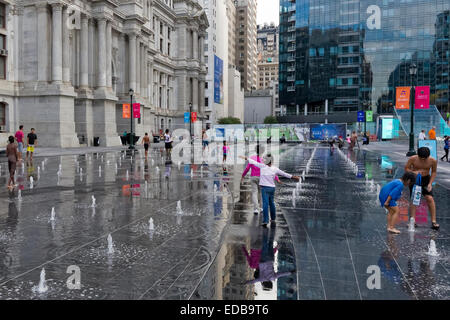 Kids playing in fountains in front of City Hall, Philadelphia, Pennsylvania Stock Photo