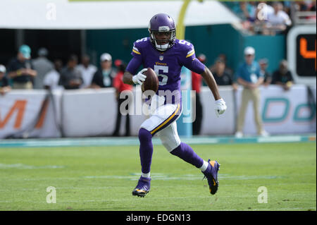 Miami Gardens FL, USA. 21st Dec, 2014. Teddy Bridgewater #5 of Minnesota scrambles during the NFL football game between the Miami Dolphins and Minnesota Vikings at Sun Life Stadium in Miami Gardens FL. © csm/Alamy Live News Stock Photo