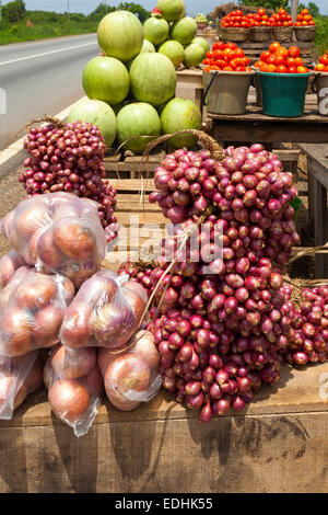 Roadside fruit and vegetable stall, Greater Accra, Ghana, Africa Stock Photo
