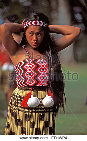 Maori dancers from Te Waka Huia at Waitangi, North Island, New Stock ...