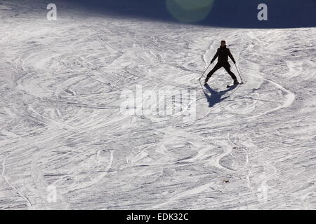 Campo Felice Ski Resort, Abruzzo, Italy. 6th January, 2015. Italians flock to the Campo Felice Ski Resort to enjoy the national Epiphany public holida Credit:  Gari Wyn Williams / Alamy Live News Stock Photo