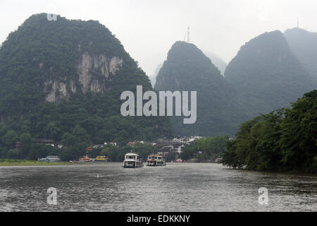 Riverboats on the River Li near Yangshuo, China Stock Photo