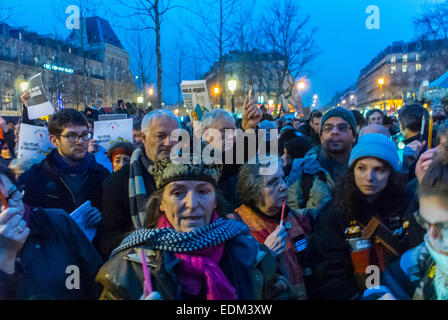 Paris, France, Demonstration Against Terrorism, After Shooting Attack on French Newspaper, Charlie Hebdo, women rally, Night, crowd scene Stock Photo