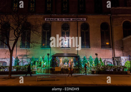 New York, NY - Christmas Crib outside St Anthony of Padua Catholic Church. ©Stacy Walsh Rosenstock/Alamy Stock Photo