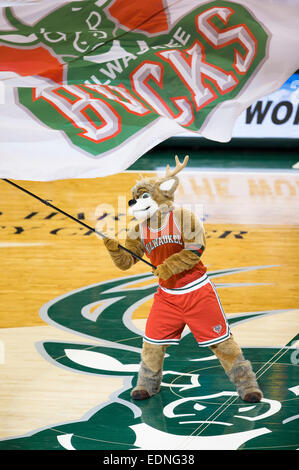 Milwaukee, WI, USA. 6th Jan, 2015. Bango entertains the crowd during the NBA game between the Phoenix Suns and the Milwaukee Bucks at the BMO Harris Bradley Center in Milwaukee, WI. Suns defeated the Bucks 102-96. John Fisher/CSM/Alamy Live News Stock Photo