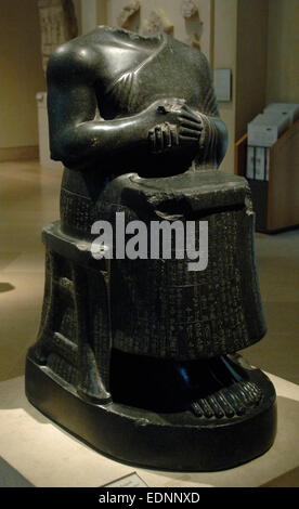 Mesopotamia. Neo-Sumerian. Ruler Gudea of state of Lagash. Diorita statue. From Girsu (modern Telloh). Iraq. 2120 BC. Museum of Louvre. Paris. France. Stock Photo