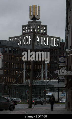 Dortmund, Germany. 09th Jan, 2015. As a show of solidarity with the victims of the terror attack in Paris, 'Je suis Charlie' (I am Charlie), is displayed in revolving words on the Dortmund U-Tower, a center for arts and creativity, in Dortmund, Germany, 09 January 2015. The so-called 'Bilderuhr' (picture clock) from the artist Adolf Winkelmann usually shows turning video films. Photo: BERND THISSEN/dpa/Alamy Live News Stock Photo