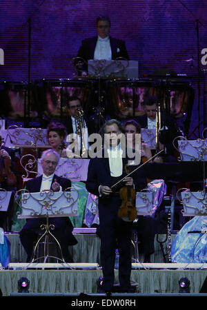 Frankfurt. 9th Jan, 2015. Dutch violinist and conductor Andre Rieu performs in Festhalle in Frankfurt, Germany on Jan. 9, 2015. Andre Rieu is best known for creating the waltz-playing Johann Strauss Orchestra. © Luo Huanhuan/Xinhua/Alamy Live News Stock Photo