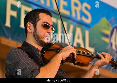 CARAVAN OF THIEVES performs at the 2014 FOUR CORNERS FOLK FESTIVAL - COLORADO Stock Photo