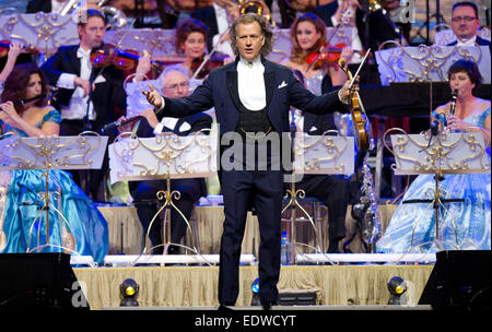 Musician Rheu Frankfurt, Germany. 9th Jan, 2015. Dutch violinist, composer and music ...