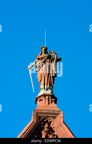 The scales of justice on Victoria Law Courts, Corporation Street, Birmingham, UK Stock Photo