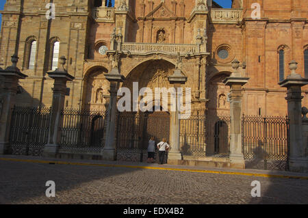 Astorga, Cathedral, Via de la plata, Ruta de la plata, Leon province, Castilla y Leon, Camino de Santiago, Way of St James Stock Photo