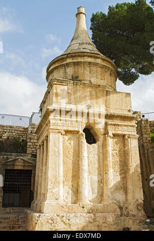 Yad Avshalom (Tomb of Absalom), an ancient monumental tomb in the Kidron Valley in Jerusalem. Traditionally ascribed to Absalom, Stock Photo