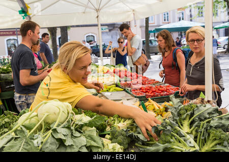 Market stall selling vegetables, Ljubljana, Slovenia Stock Photo