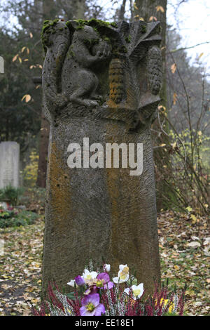 Geschmuecktes Grab auf einem Friedhof an Allerheiligen Stock Photo