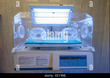 hospital incubator for tb