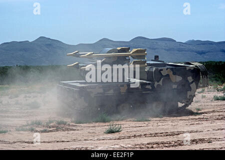 CHAPARRAL MISSILE LAUNCHER WITH CHAPARRAL SURFACE-TO-AIR MISSILES AT McGREGOR FIRING RANGE, UNITED STATES ARMY, NEW MEXICO, USA Stock Photo