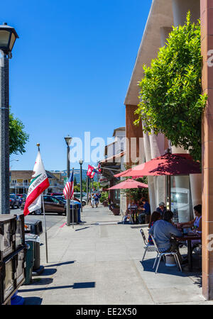 Sidewalk cafes on Spain Street in the Main Square, Sonoma, Sonoma Valley, Wine Country, California, USA Stock Photo