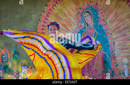 Traditional Mexican Dancer, Dancing Skeleton, Dia de los Muertos, Day of the Dead, Old Town, San Diego, California USA Stock Photo