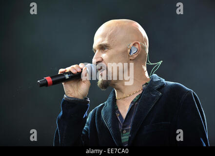 T in the Park 2014 - Day 2 - Performances - James  Featuring: James,Tim Booth Where: Kinross, United Kingdom When: 12 Jul 2014 Stock Photo