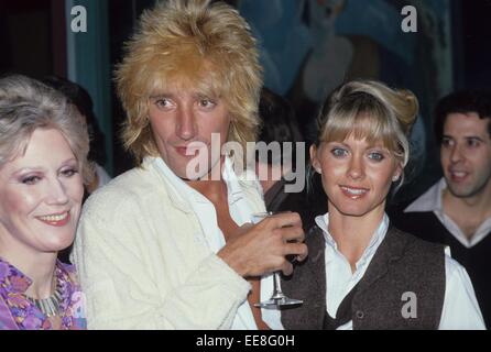 DUSTY SPRINGFIELD with Rod Stewart and Olivia Newton John.g5980c. © Bob V. Noble/Globe Photos/ZUMA Wire/Alamy Live News Stock Photo