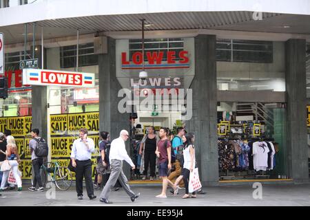 lowes clothing store