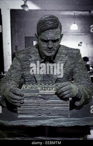 Alan Turing. A slate statue by Stephen Kettle at Bletchley Park Stock Photo