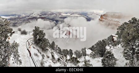 View from Mohave Point of snow coating the South Rim of Grand Canyon January 14, 2015 Grand Canyon Village, AZ. Stock Photo