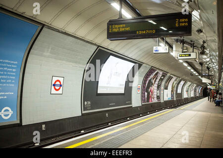 Northbound platform of the Northern Line, Bank Branch, at Euston Station Stock Photo