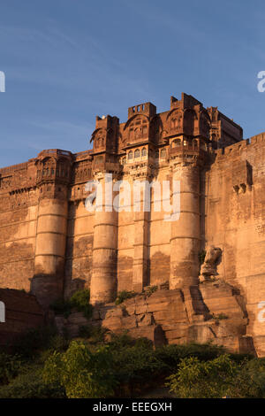 India, Rajasthan,Jodhpur, Meherangarh Fort in early morning light Stock Photo