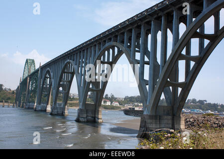 Yaquina Bay Bridge in Newport, Oregon, USA Stock Photo