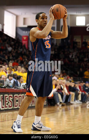 Massachusetts, USA. 17th Jan 2015.  Virginia Cavaliers guard Malcolm Brogdon (15) with the ball during the first half of an NCAA basketball game between the Virginia Cavaliers and Boston College Eagles at Conte Forum in Chestnut Hill, Massachusetts. Virginia defeated Boston College 66-51.  Credit:  Cal Sport Media/Alamy Live News Stock Photo