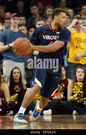 Massachusetts, USA. 17th Jan 2015.  Virginia Cavaliers guard Justin Anderson (1) in action during an NCAA basketball game between the Virginia Cavaliers and Boston College Eagles at Conte Forum in Chestnut Hill, Massachusetts. Virginia defeated Boston College 66-51.  Credit:  Cal Sport Media/Alamy Live News Stock Photo