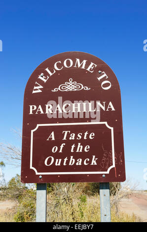 Welcome to Parachilna Sign, Flinders Ranges, South Australia Stock Photo