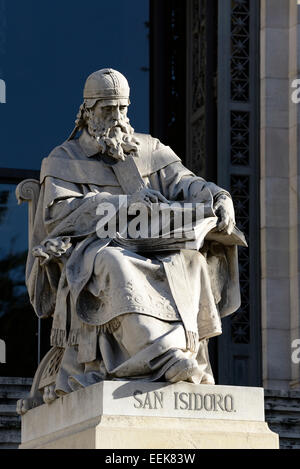 Monument to San Isidoro, National Library of Spain, Paseo de Recoletos, Madrid, Spain, Europe Stock Photo