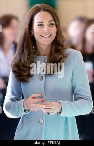 London, UK. 19th Jan, 2015. Catherine, Duchess of Cambridge at the opening of the Kensington Aldridge Academy and Kensington Leisure centre in London, Britain, 19 January 2015. Credit:  dpa picture alliance/Alamy Live News Stock Photo