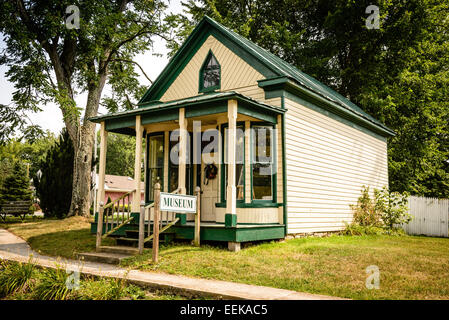 Capon Bridge Museum (old Dr. Gardner dentist office), Route 50, Capon Bridge, West Virginia Stock Photo