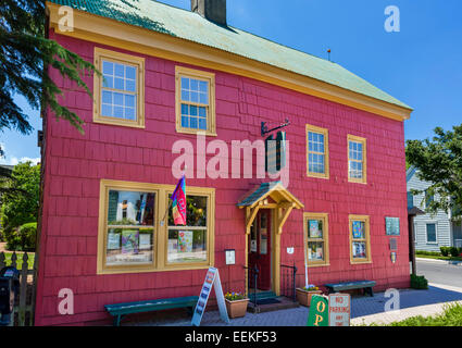 The 17thC Ryves Holt House, the oldest in Delaware, now housing the Lewes Historical Society, 2nd St, Lewes, Delaware, USA Stock Photo