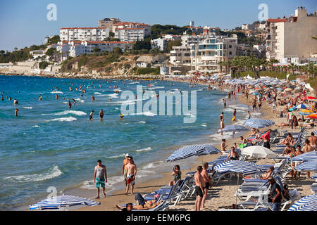 Overcrowded Ladies Beach. Kusadasi, Aydin Province, Turkey. Stock Photo