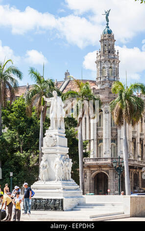 Statue of Cuban national hero and revolutionary philosopher Jose Marti, Parque Central, Havana, by National Museum of Fine Arts, blue sky, sunny day Stock Photo