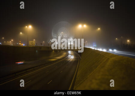 Belfast, UK. 21st January, 2015. UK Weather: RISE sculpture by Wolfgang Buttress in the distance above the Westlink motorway. Dense fog descended on Belfast reducing visibility to 100 metres in places Credit:  Bonzo/Alamy Live News Stock Photo