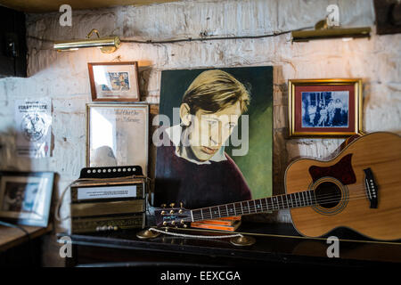 Laurie Lee's favourite pub, The Woolpack in Slad, Gloucestershire Stock Photo